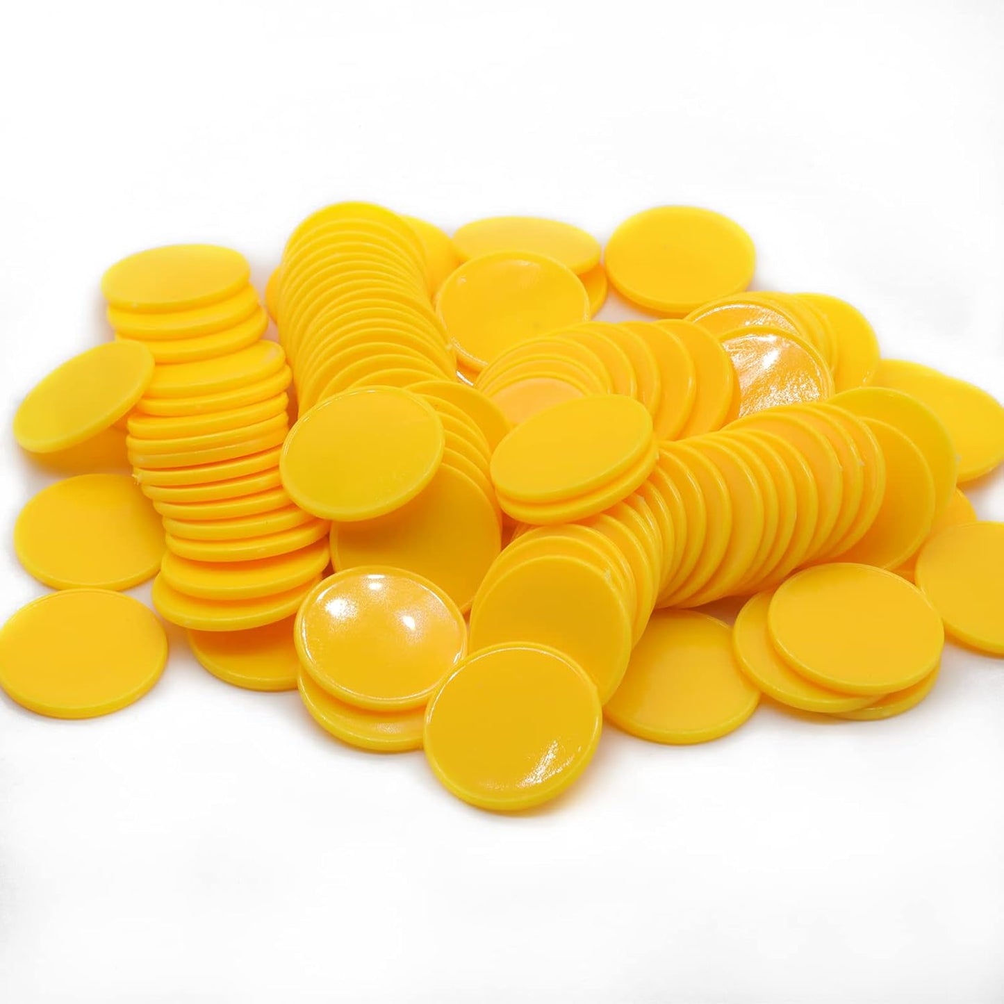 Set of 100 Opaque Plastic Learning Counters Mini Poker Chips Game Tokens with Storage Box (Yellow, 1 Inch)