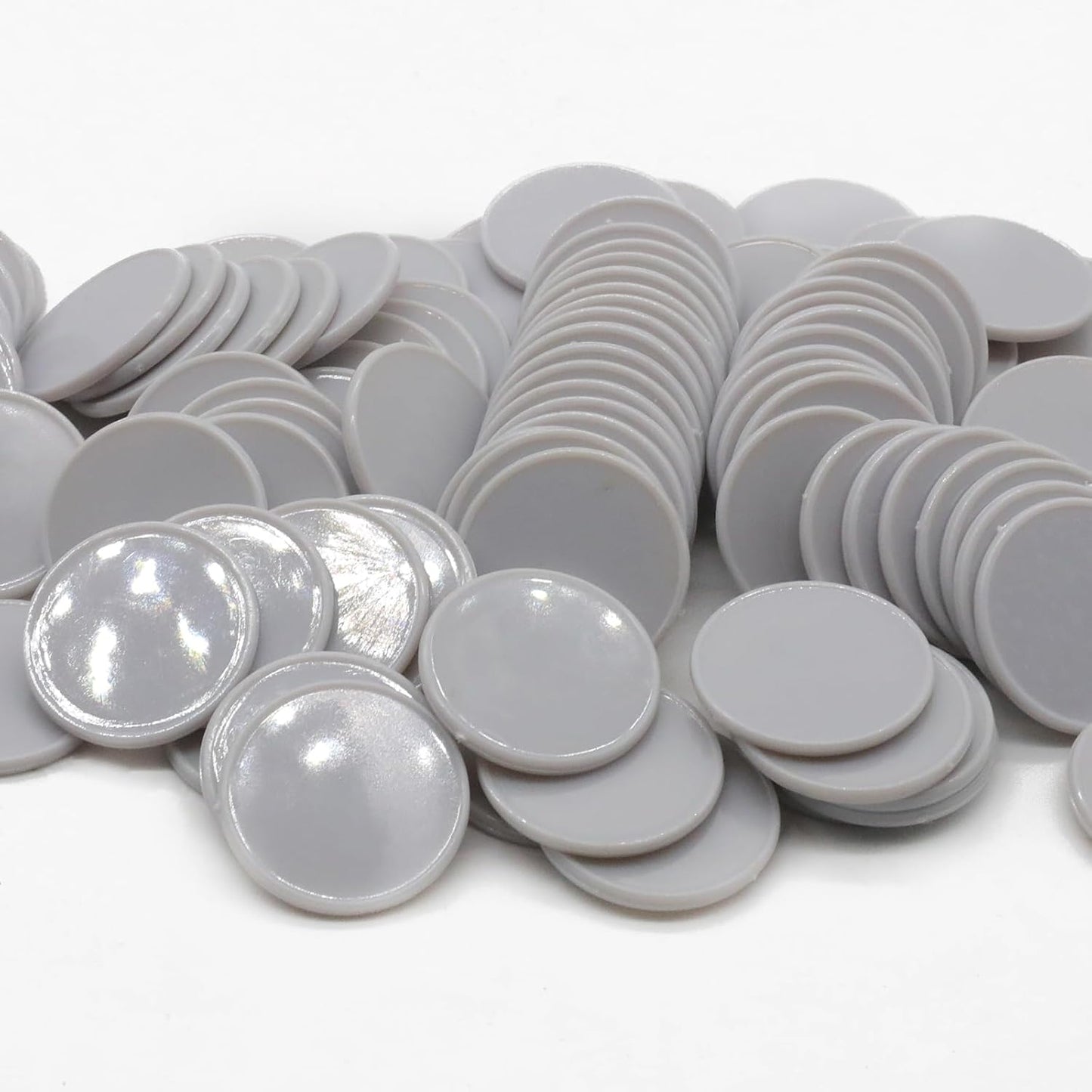 Set of 100 Opaque Plastic Learning Counters Mini Poker Chips Game Tokens with Storage Box (LightGray, 1.58 Inch)