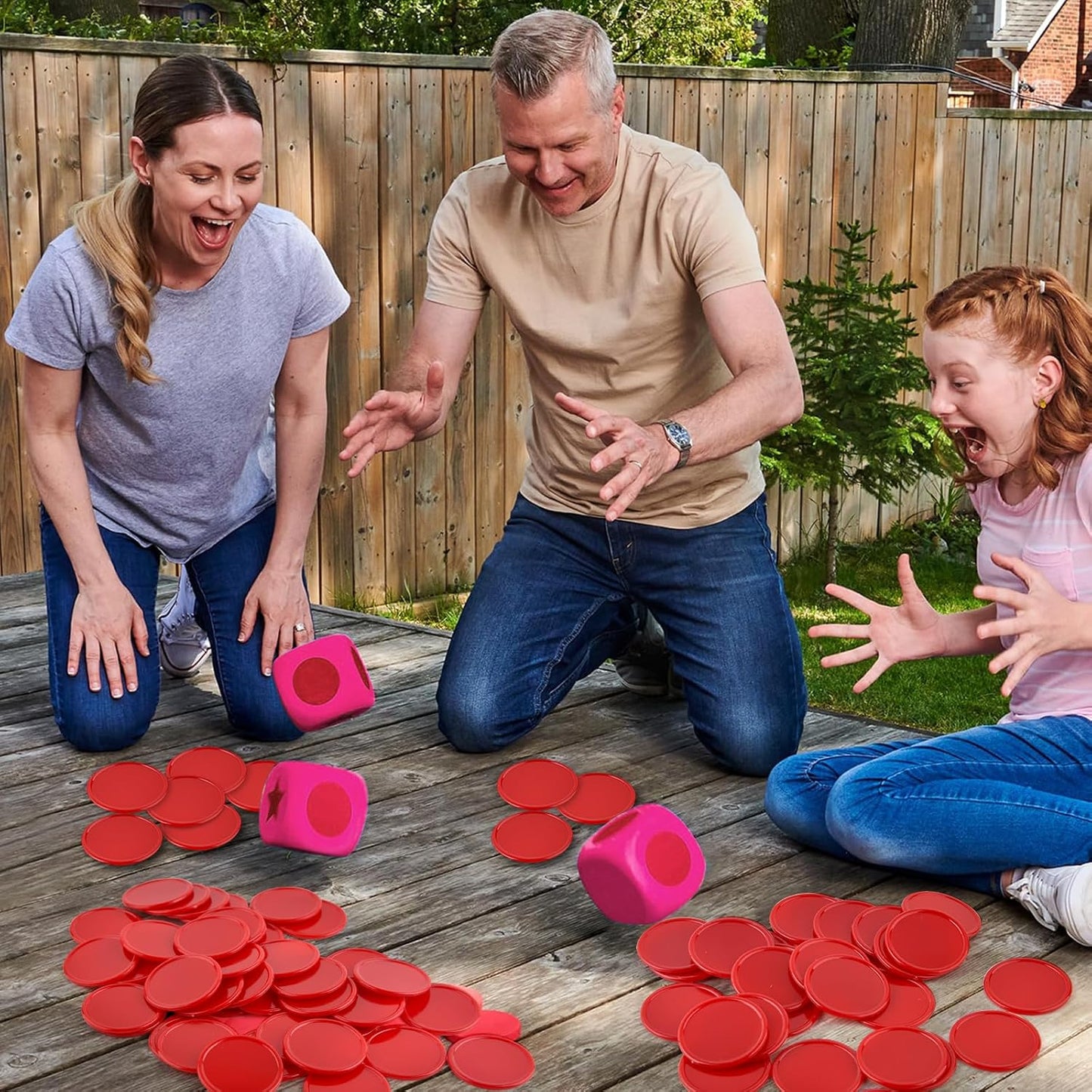 Coopay 1 1/2 Inches Plastic Poker Chips Learning Counters Disks Bingo Chip Counting Discs Markers for Math Practice and Poker Card Game Tokens, Teaching Rewards, 200 Pieces (Red)