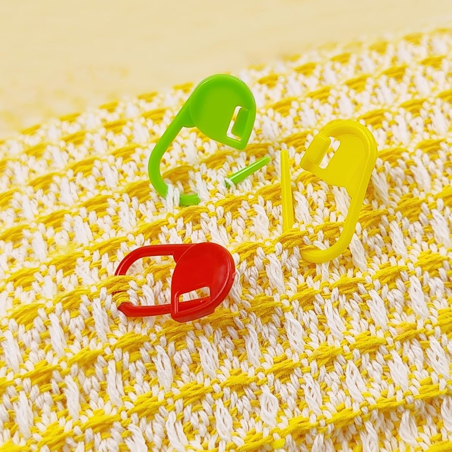 150 PCS Locking Stitch Markers for Knitting, Colorful Plastic Crochet Clips and Knitting Accessories with 10-Compartment Storage Box, Crochet Supplies and Yarn Markers for Craft Projects